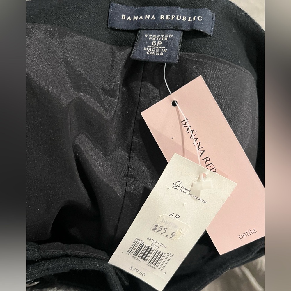 Banana Republic 97% wool mini skirt - Picture 4 of 5